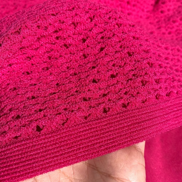💕 BANANA REPUBLIC HOT PINK PERFORATED DRESS! - Picture 8 of 11